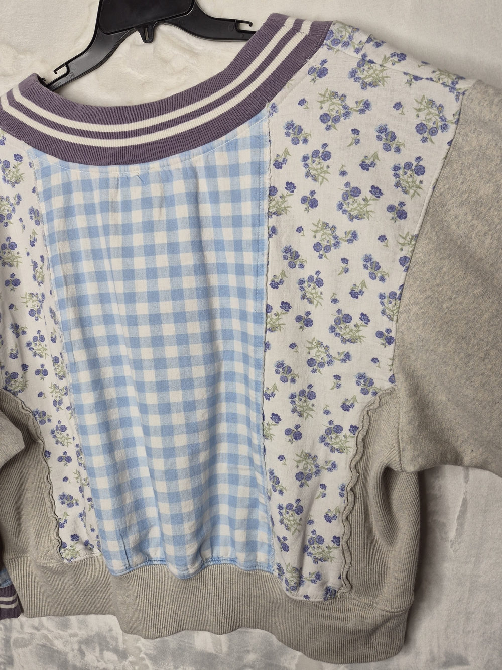 Free People Lucy Patchwork Gingham Floral Varsity V-Neck Sweatshirt Medium - Picture 14 of 15